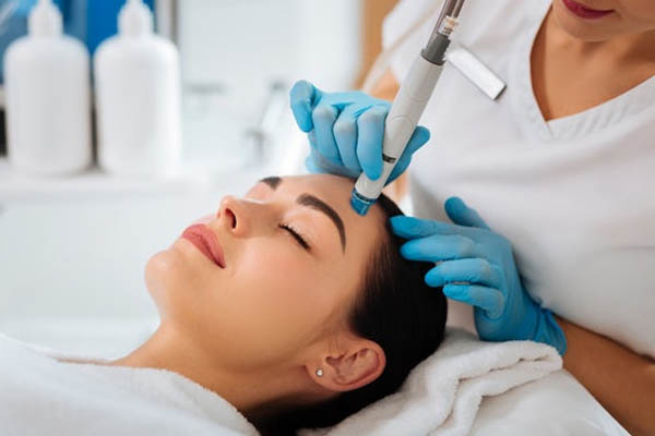 Hydrafacial treatment